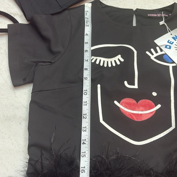 Black Graphic Face Top with Feather Trim - Picture 6 of 6